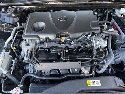 Used 2023 Toyota Camry SE image 31