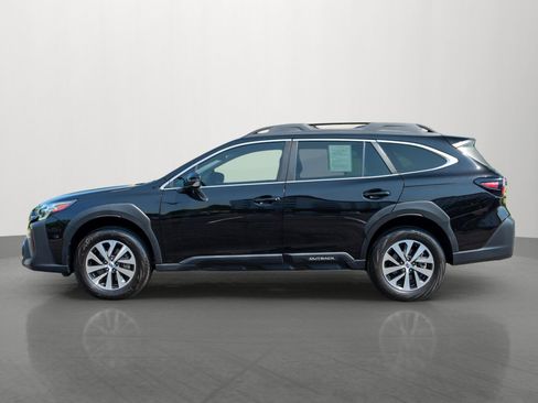 Used 2024 Subaru Outback Premium AWD/4WD image 4