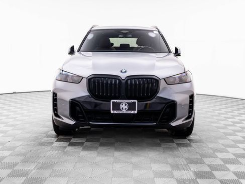 Used 2024 BMW X5 xDrive50e w/ M Sport Package AWD/4WD image 10