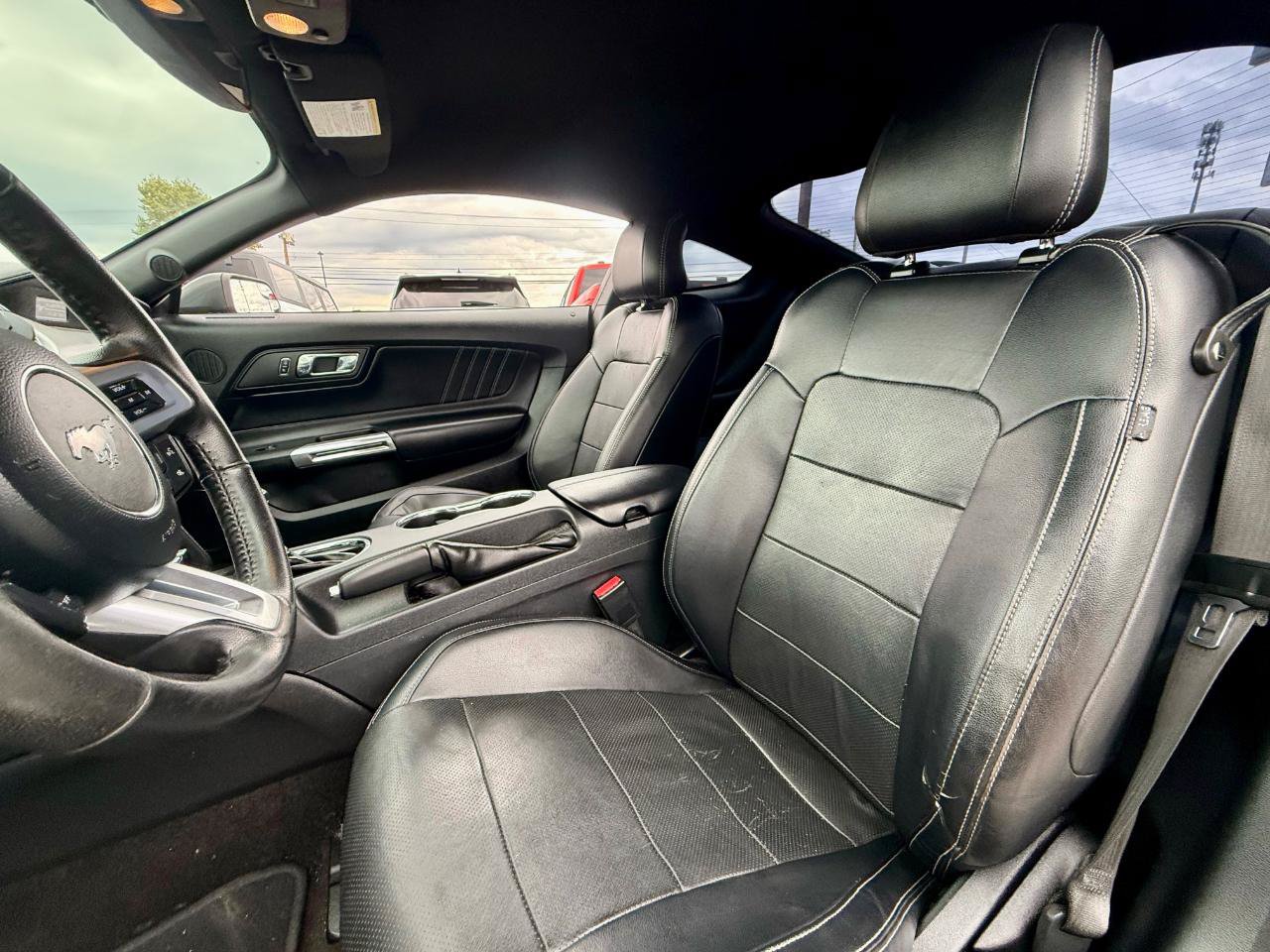 Used 2015 Ford Mustang Premium RWD image 15