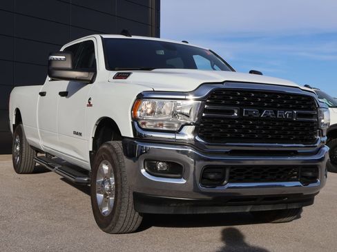 Used 2024 RAM 3500 Big Horn image 6