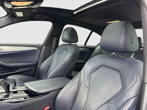 Used 2017 BMW 540i RWD image 15