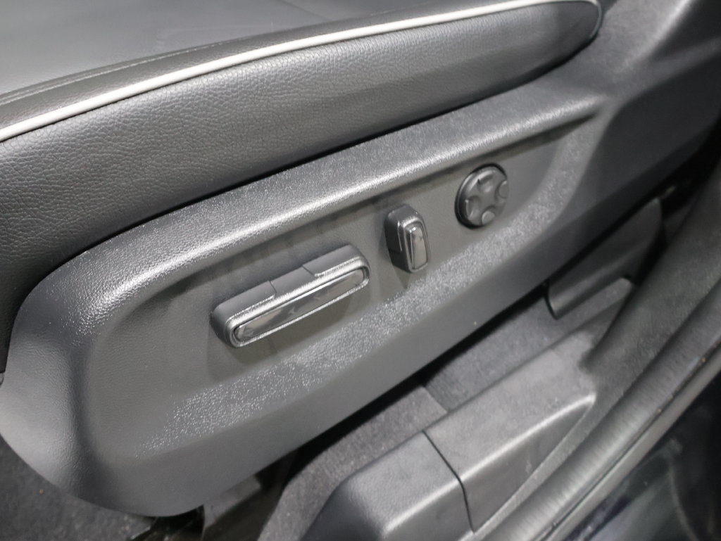 Used 2026 Honda Odyssey Touring image 12
