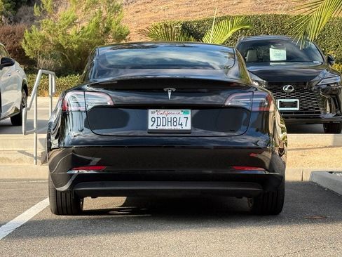 Used 2022 Tesla Model 3 RWD image 5