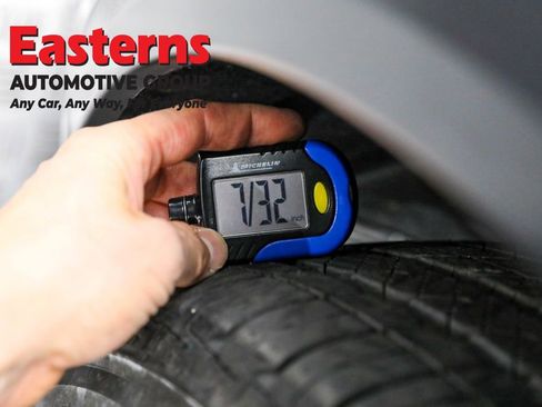 Used 2022 Acura MDX A-Spec image 30