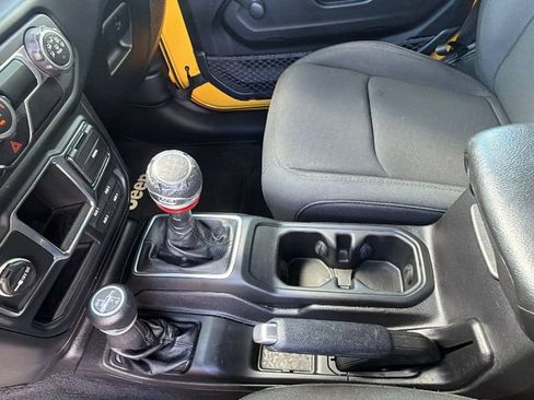 Used 2018 Jeep Wrangler Unlimited Sport AWD/4WD image 20