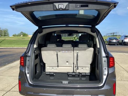 Used 2025 Honda Odyssey Touring image 26