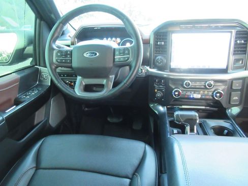 Used 2021 Ford F150 Lariat AWD/4WD image 13