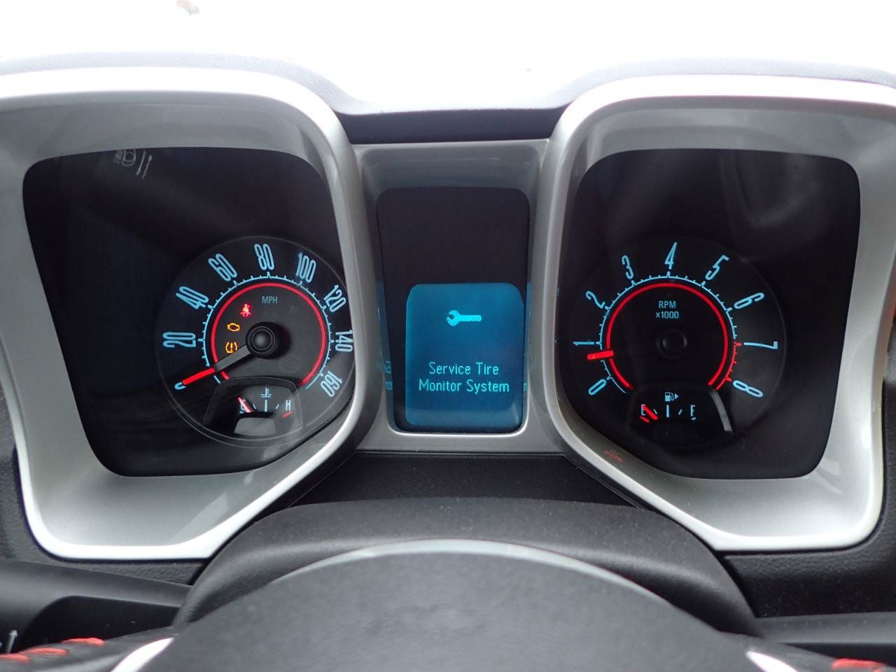 Used 2010 Chevrolet Camaro LT w/ Interior Accent Trim Package RWD image 17