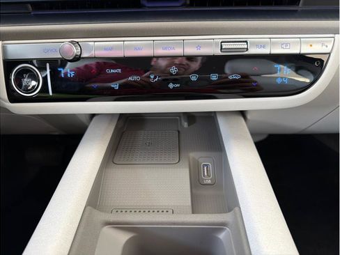 Used 2023 Hyundai Ioniq 6 SEL image 26