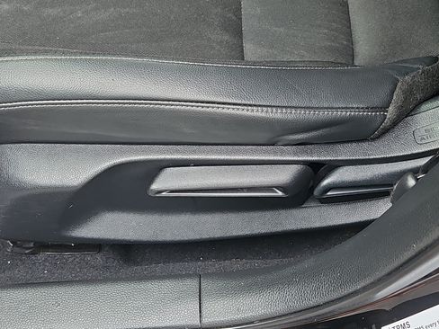 Used 2022 Honda Civic Sport image 10