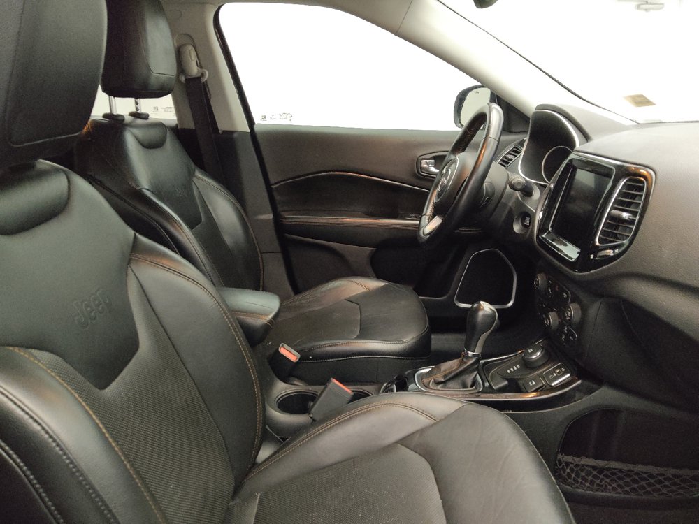 Used 2017 Jeep Compass Limited w/ Navigation Group AWD/4WD image 21