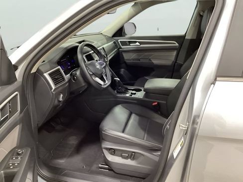Certified 2023 Volkswagen Atlas SE AWD/4WD image 8
