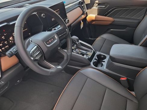 New 2026 GMC Canyon AT4 AWD/4WD image 18