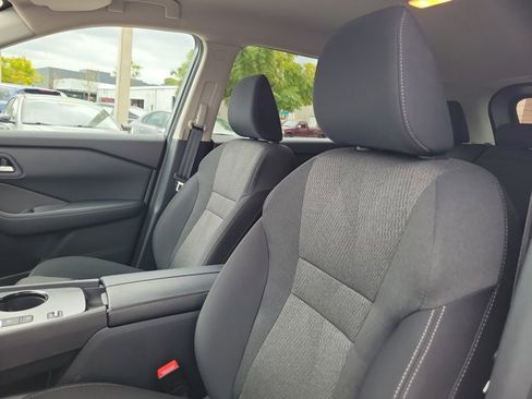 Certified 2026 Nissan Rogue SV image 19