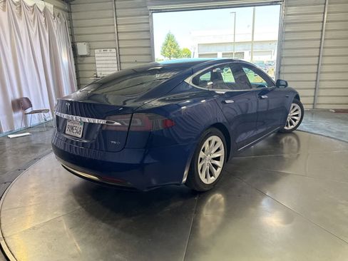Used 2018 Tesla Model S 100D AWD/4WD image 5