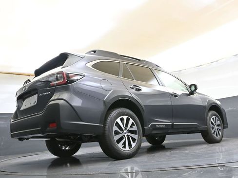 Certified 2025 Subaru Outback Premium w/ Popular Package #1A image 39