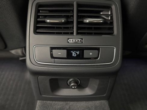 Used 2021 Audi A4 2.0T Premium w/ Convenience Package image 16