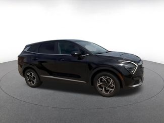 Used 2025 Kia Sportage LX FWD video 2