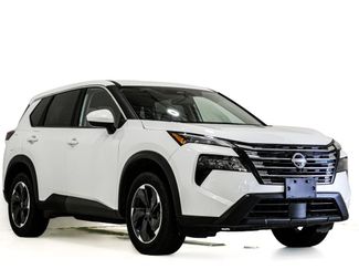 Used 2025 Nissan Rogue SV AWD/4WD video 1