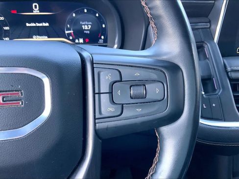Used 2024 GMC Yukon XL AT4 w/ AT4 Premium Plus Package AWD/4WD image 49