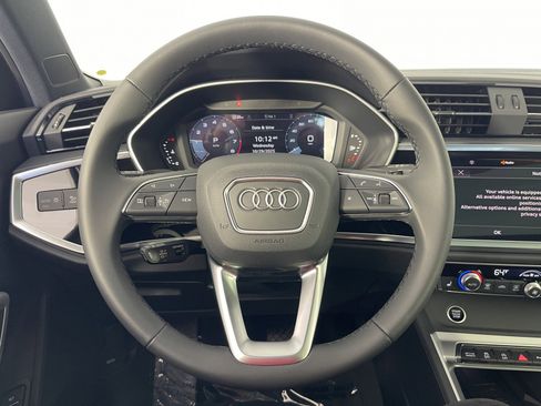 New 2025 Audi Q3 2.0T Premium image 25