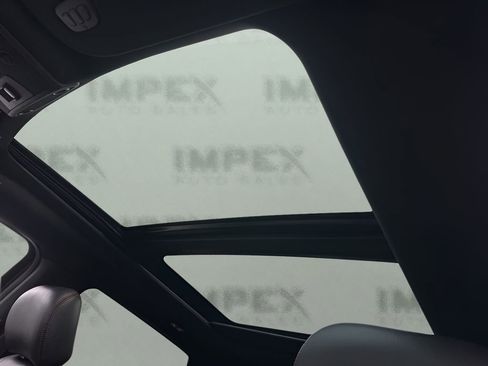 Used 2018 Ford F150 Lariat w/ Equipment Group 502A Luxury image 12