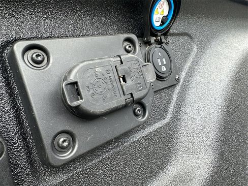 Used 2025 RAM 2500 Rebel w/ Rebel Level 2 Equipment Group image 61