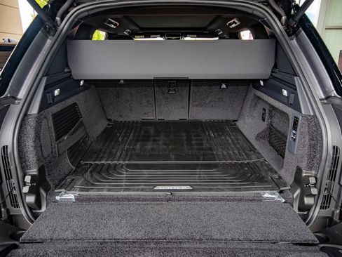 New 2026 Land Rover Range Rover SE AWD/4WD image 51