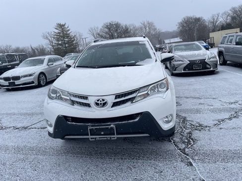 Used 2015 Toyota RAV4 XLE image 2