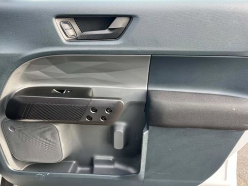 Used 2024 Ford Maverick XL image 24