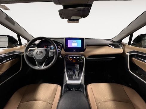 New 2025 Toyota RAV4 XLE image 13