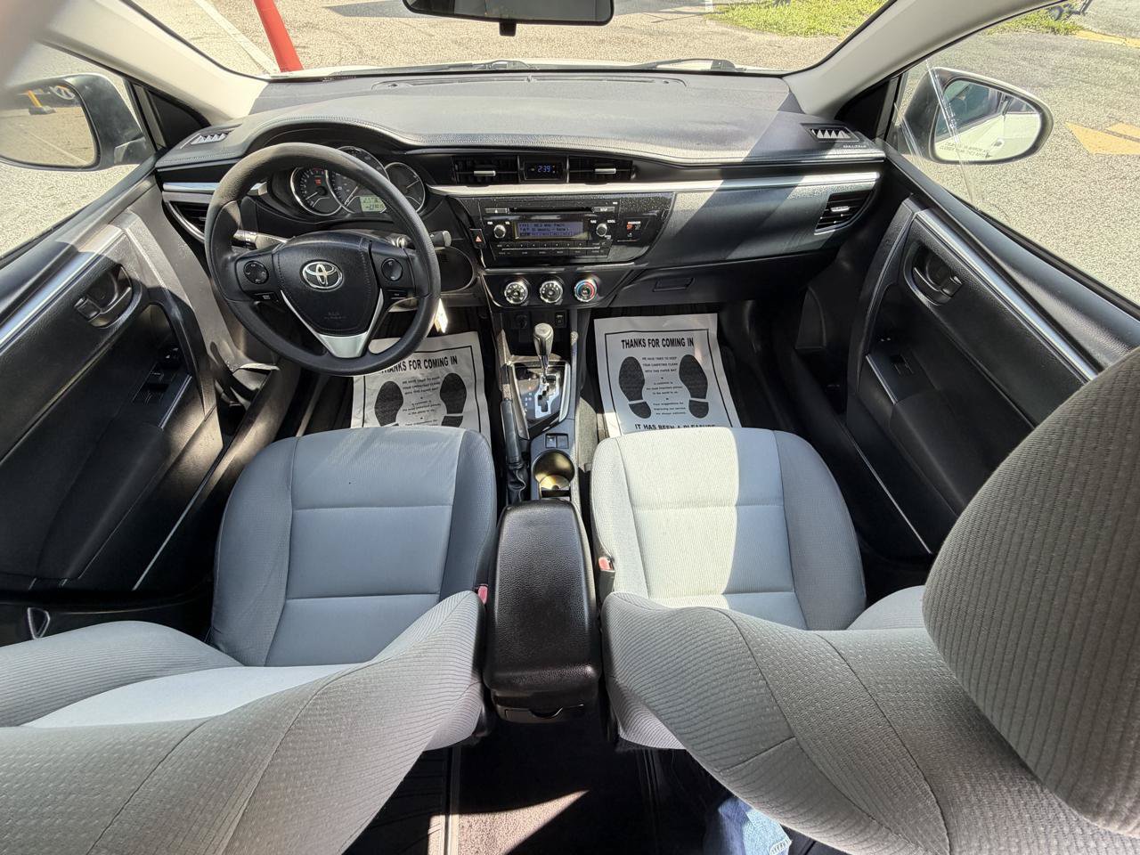 Used 2014 Toyota Corolla L FWD image 14