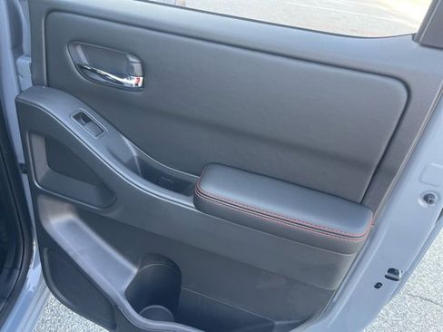 New 2025 Nissan Frontier PRO-4X w/ Interior Protection Package image 23