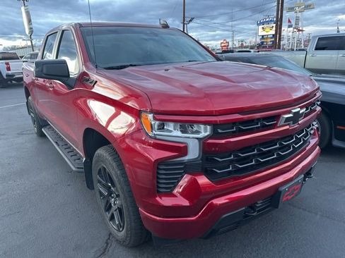Used 2023 Chevrolet Silverado 1500 RST w/ Z71 Off-Road Package image 4