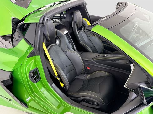 Used 2026 Chevrolet Corvette ZR1 w/ ZR1 Carbon Fiber Aero Package RWD image 31