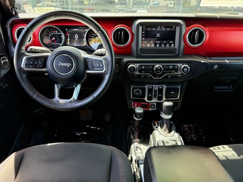 Used 2018 Jeep Wrangler Unlimited Rubicon AWD/4WD image 38