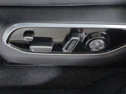 New 2025 Jeep Grand Cherokee Summit image 21