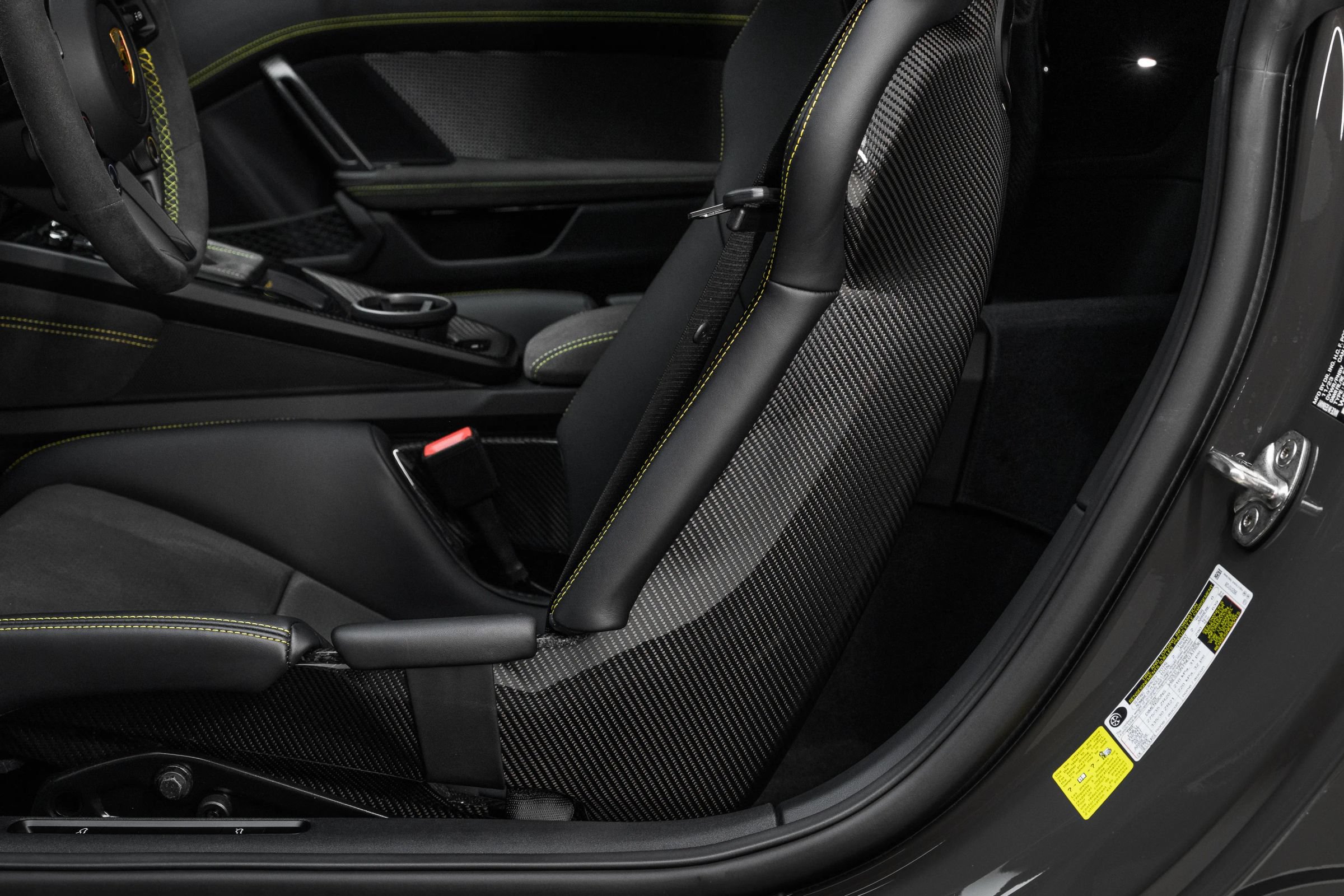 Used 2024 Porsche 911 GT3 RS RWD image 32