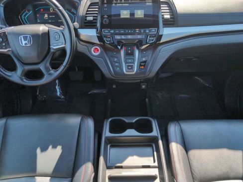 Used 2024 Honda Odyssey Sport image 14