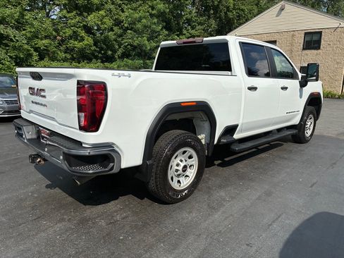Used 2024 GMC Sierra 2500 Pro w/ 1SA Pro Safety Plus Package AWD/4WD image 6