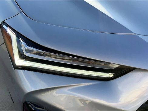 Certified 2025 Acura TLX w/ Technology Package image 27