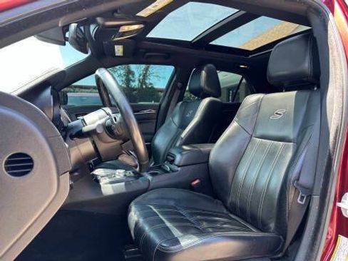 Used 2020 Chrysler 300 S RWD image 10