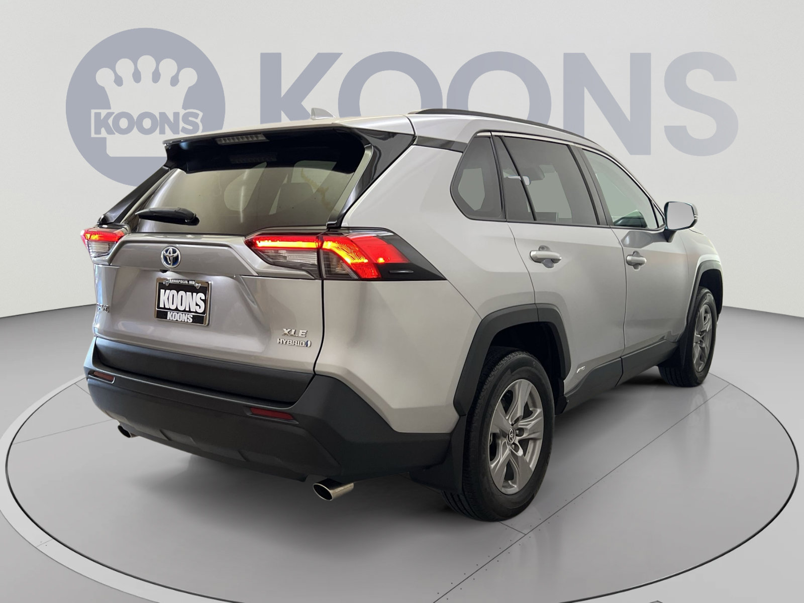Used 2023 Toyota RAV4 XLE w/ Convenience Package AWD/4WD image 8