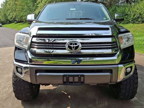 Used 2017 Toyota Tundra 1794 Edition AWD/4WD image 5