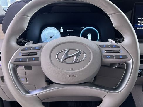 Used 2025 Hyundai Palisade Limited image 16