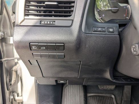 Certified 2022 Lexus RX 350 FWD image 16
