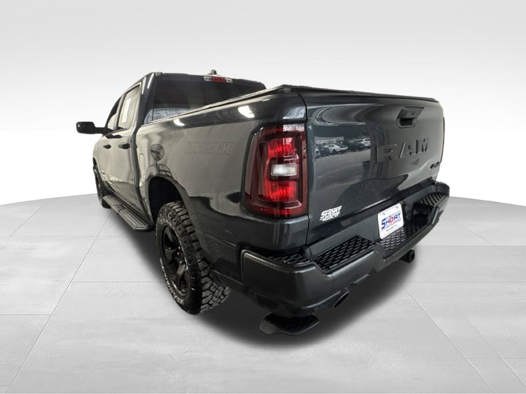 Used 2025 RAM 1500 Warlock AWD/4WD image 10