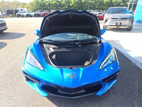 Used 2026 Chevrolet Corvette Stingray Convertible w/ 1LT image 3