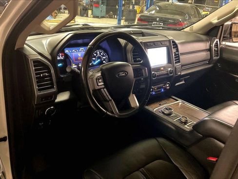 Used 2020 Ford Expedition Max Platinum image 16